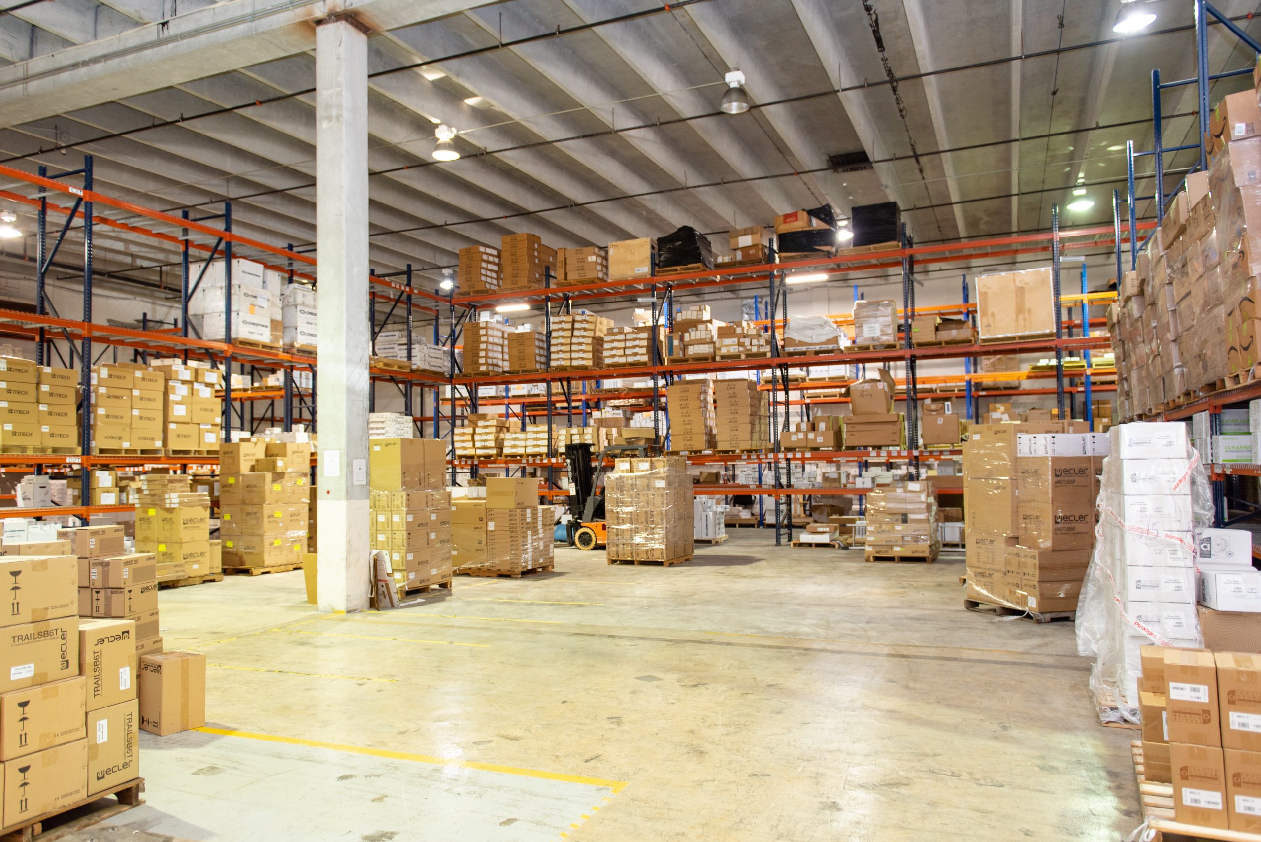 Bonded Warehousing vs. Non-Bonded Warehousing